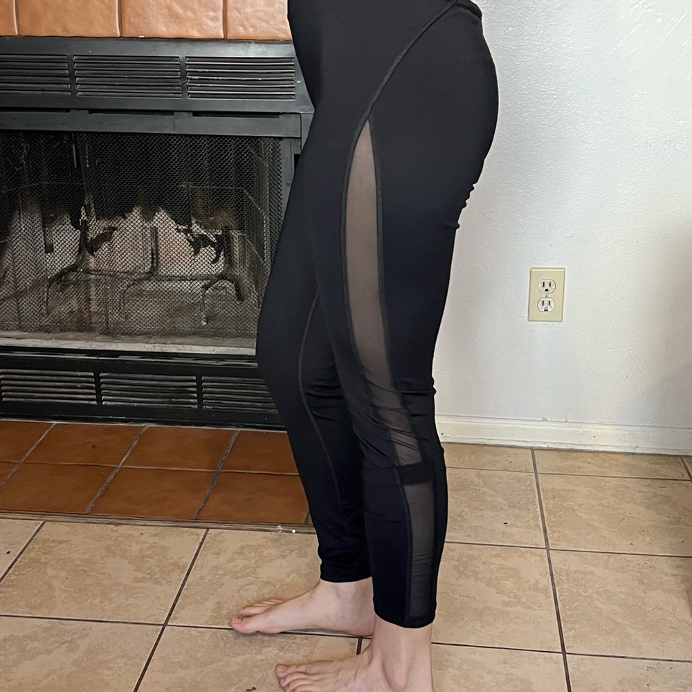 Black leggings